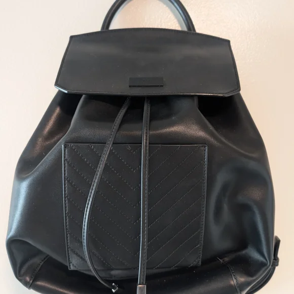JW PEI Faux Leather Backpack s_68d5e3b221bd42b94f1ba60a.jpg main image 2